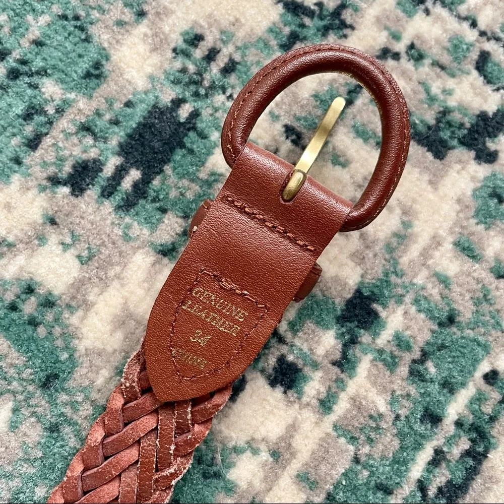unknown woven brown